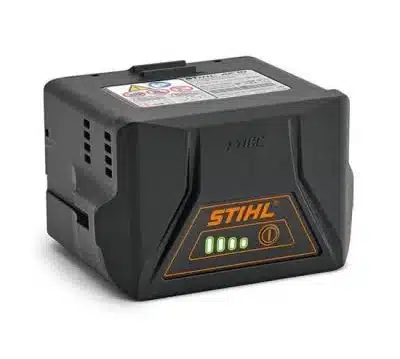 Batteria STIHL AK 20 da 36 volts e 4 ampere in offerta