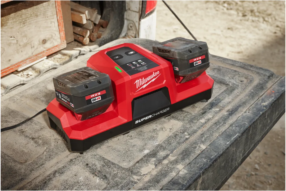 caratteristiche carica batteria milwaukee m18 dbsc