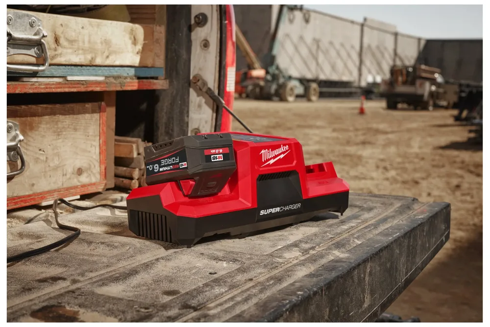 prezzo carica batteria milwaukee m18 dbsc