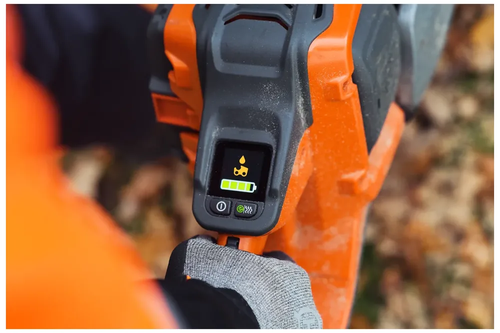 motosega husqvarna 550i xp schermo informativo avanzato