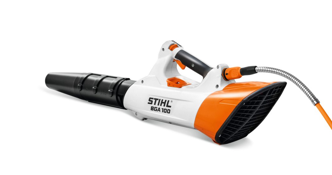 Soffiatore Stihl BGA 100 + Marsupio AP